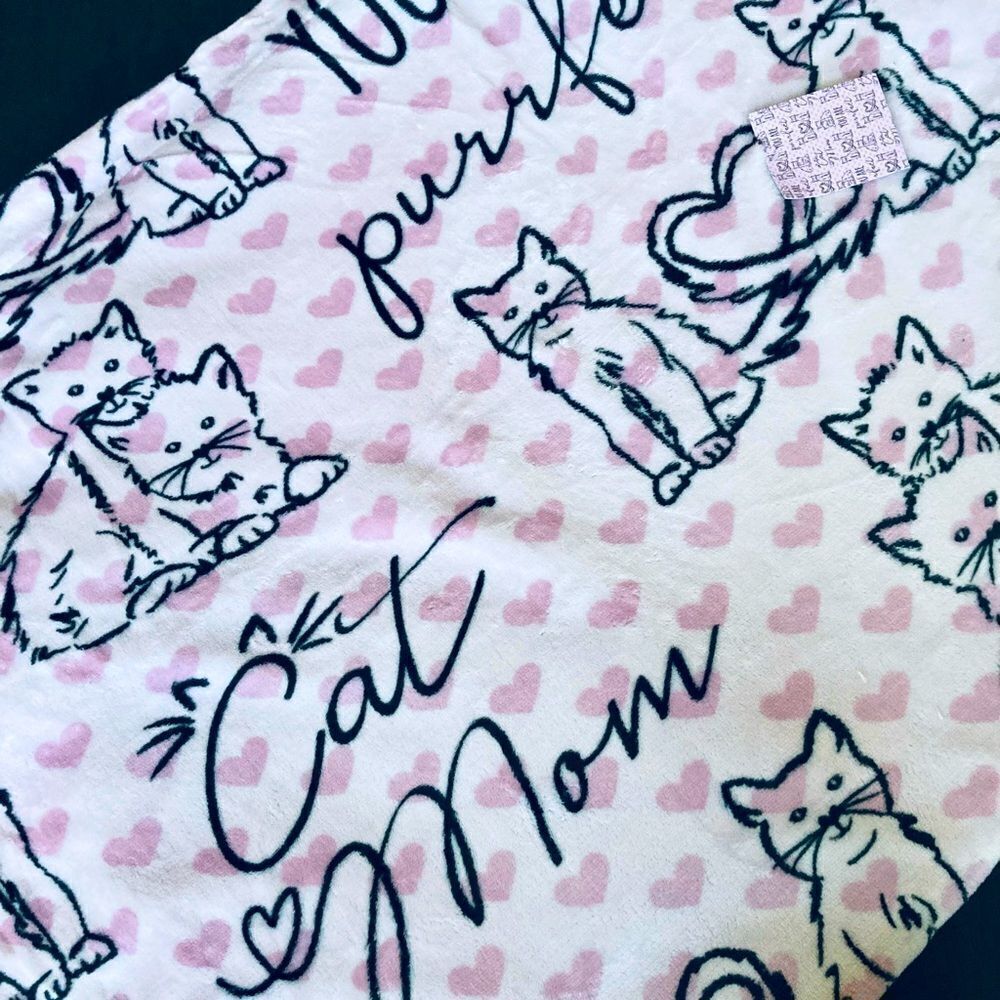 Cat Mom Purrfect Plush Sherpa Pet Throw Blanket